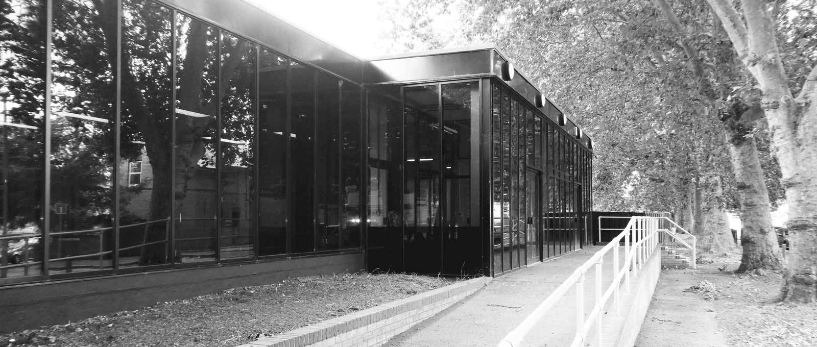 cambridge-exterior