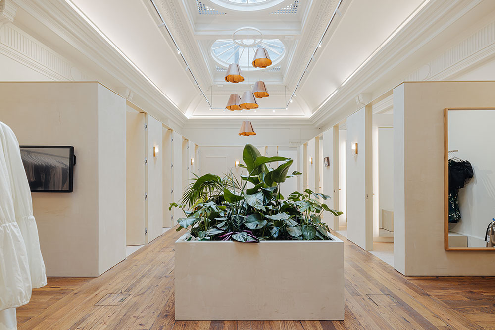 Reformation-Covent-Garden-store-7